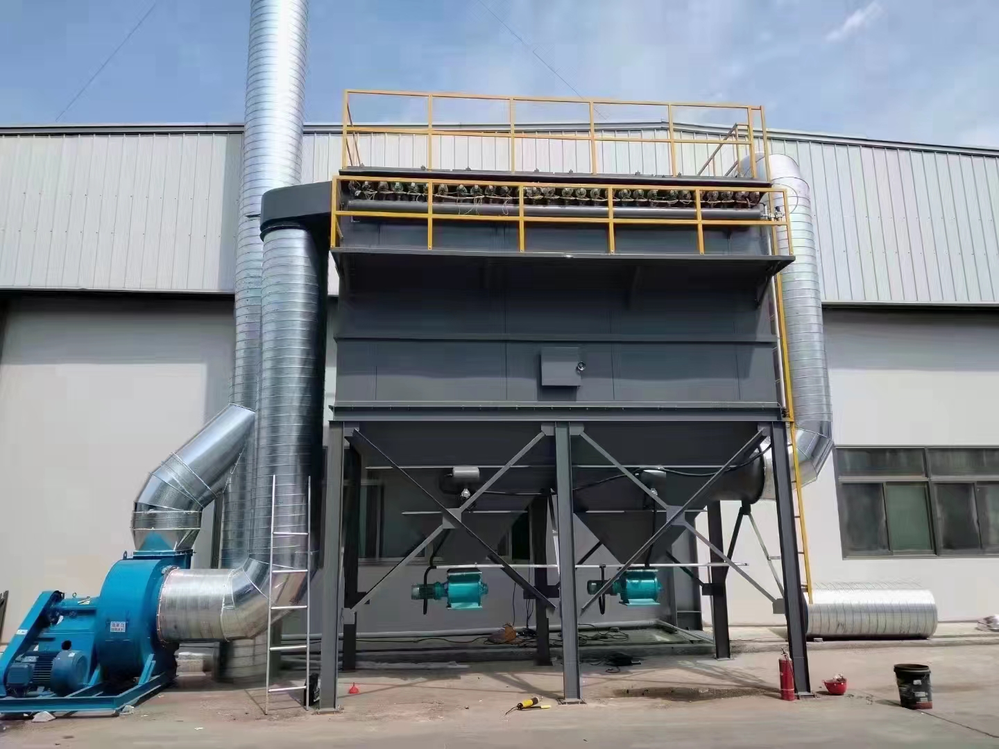 除塵項目（mù）中我們該如何選擇的除塵器