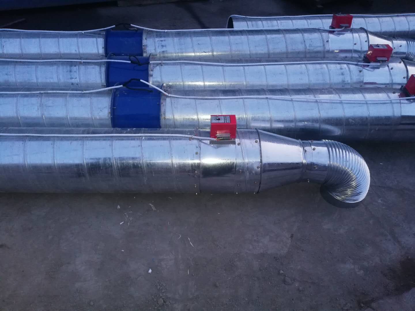 河南蜜桃av嫩草影院環保-焊接車間整體（tǐ）除塵係統(圖2)